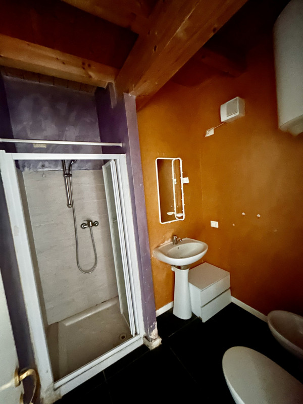 Padova zona Stanga- Università,  Nicoletta Dardilli di AD Casa Padova propone in vendita appartam...