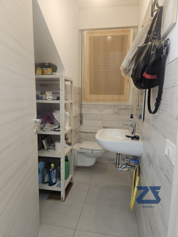 Proponiamo un'opportunità imperdibile di investimento in centro a Castelfranco Veneto questa unit...