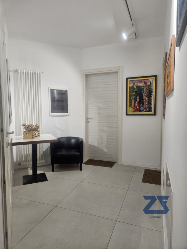 Proponiamo un'opportunità imperdibile di investimento in centro a Castelfranco Veneto questa unit...