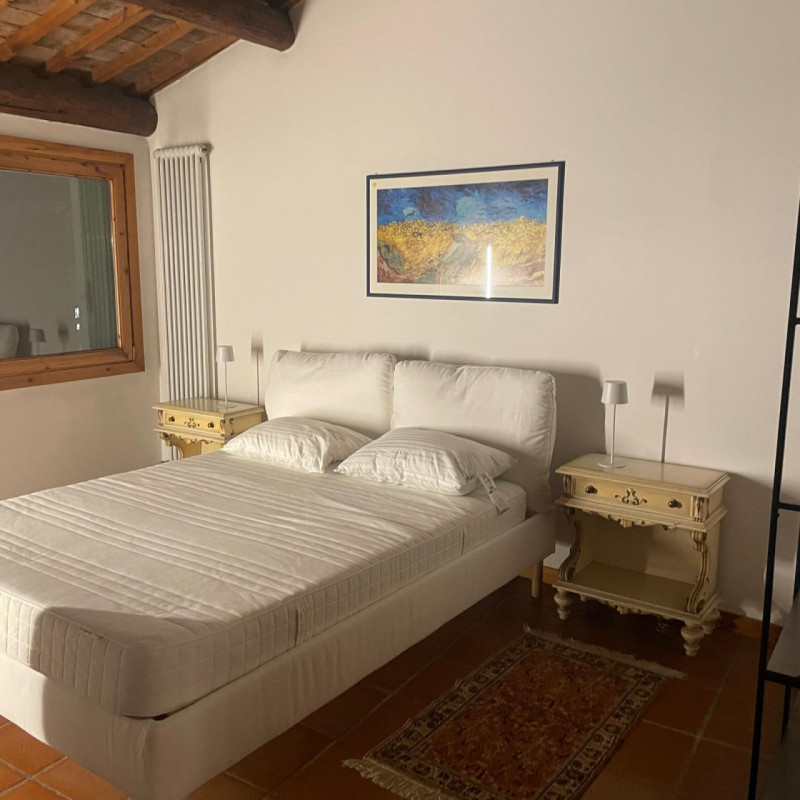 Scopri la tua nuova casa nel centro storico di Vicenza! Questo magnifico appartamento duplex, sit...