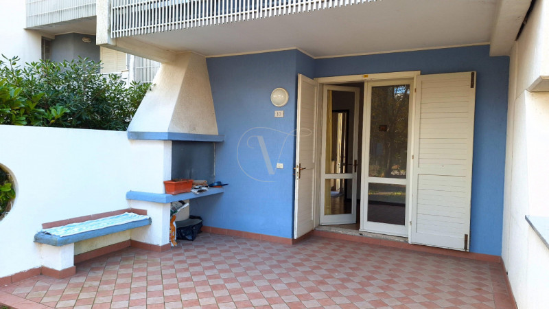 ZONA PIAZZA FONTANA: Sta arrivando Natale, ma non riesci a smettere di pensare al sole, al mare e...