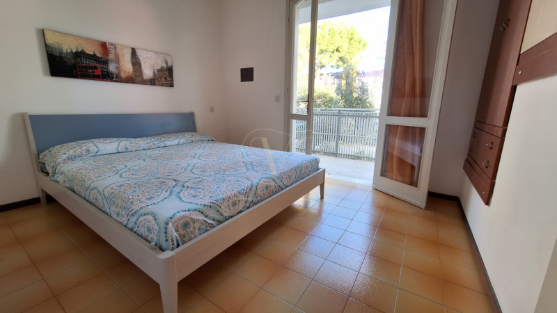 ZONA PIAZZA FONTANA: Sta arrivando Natale, ma non riesci a smettere di pensare al sole, al mare e...