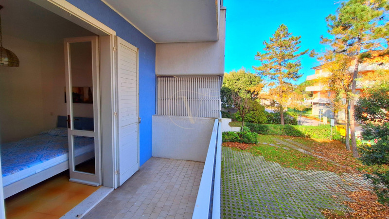 ZONA PIAZZA FONTANA: Sta arrivando Natale, ma non riesci a smettere di pensare al sole, al mare e...