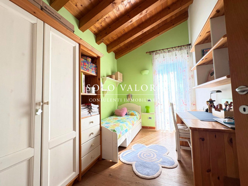 Rif. B480 (per info 340 2242606 Marco - 338 9387816 Matteo)

In posizione centrale a Vedelago, pr...