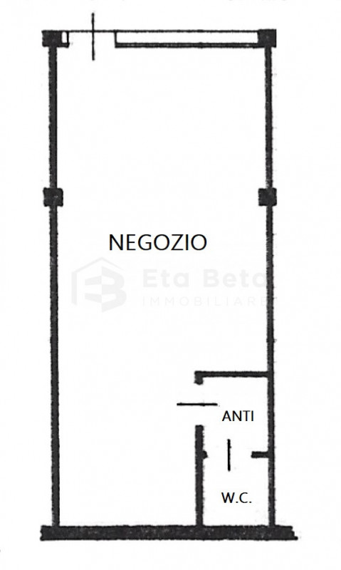 Situato nella zona di Vaccarino, proponiamo in locazione un elegante negozio di 45 mq, perfetto p...