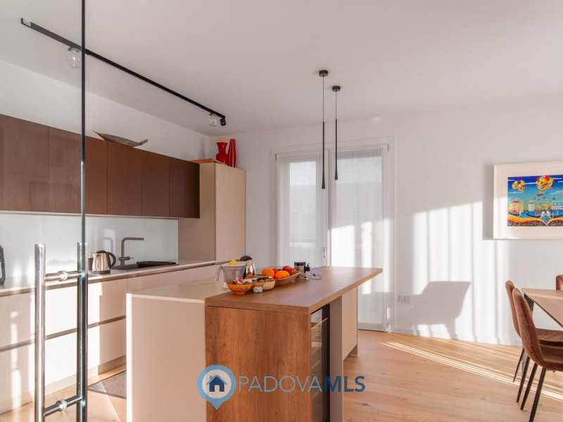 Immobile in esclusiva al Gruppo Padova MLS
Nel cuore del prestigioso quartiere di Borgoricco a Pa...