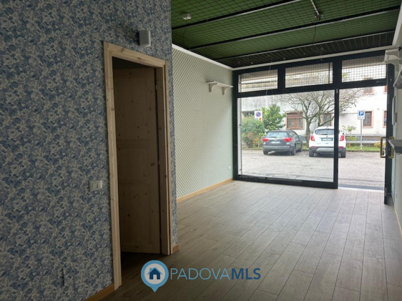Immobile in esclusiva al Gruppo Padova MLS
In una posizione strategica, nel centro pulsante di Me...