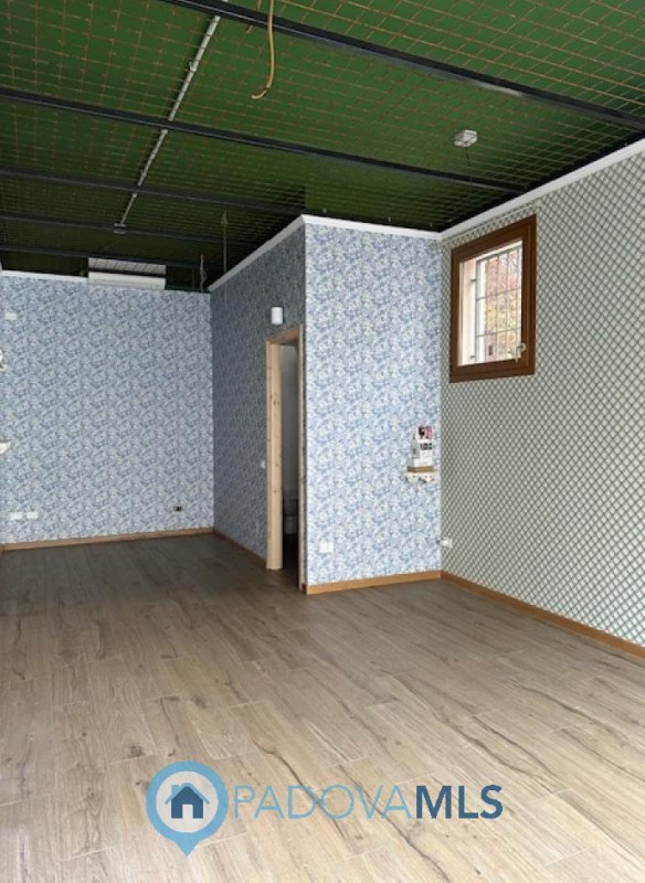 Immobile in esclusiva al Gruppo Padova MLS
In una posizione strategica, nel centro pulsante di Me...