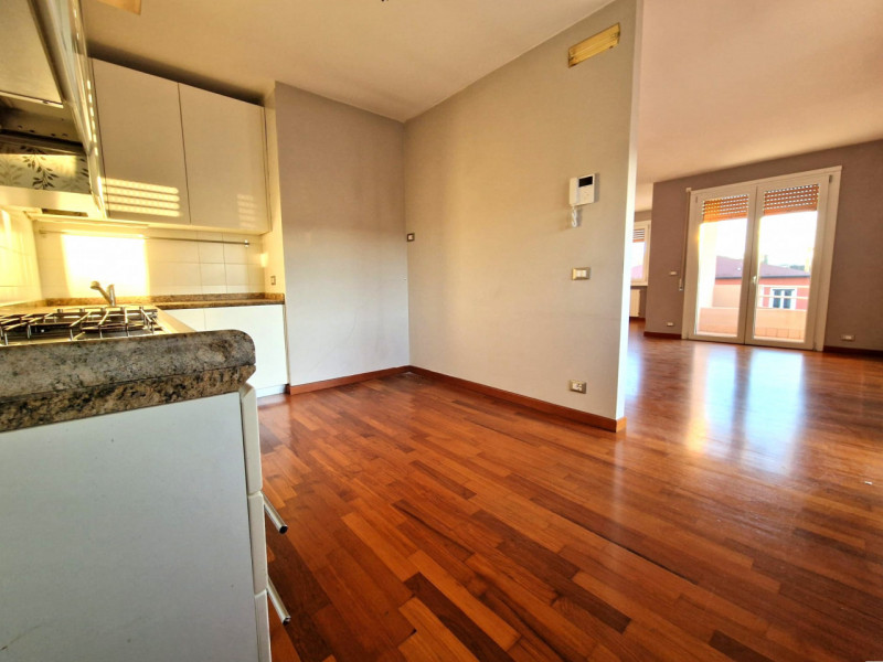 UBICAZIONE E CONTESTO

In una delle zone più ricercate e apprezzate di Vicenza, precisamente nel ...