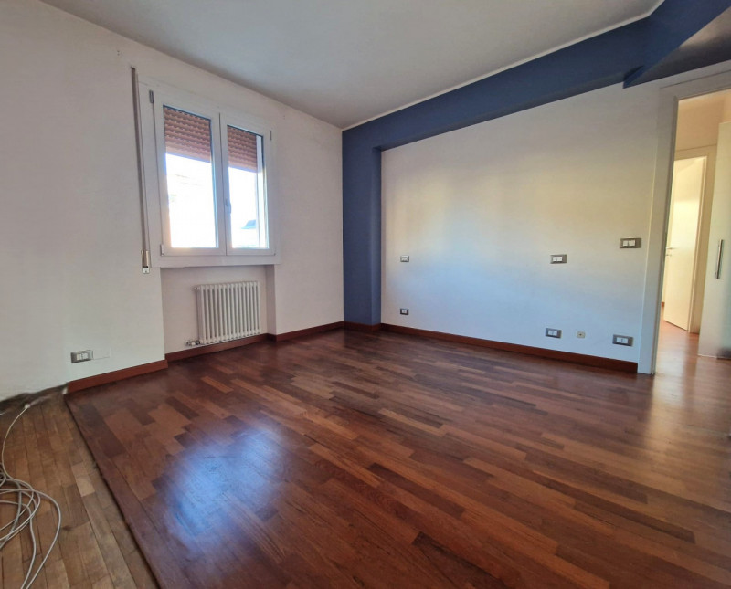 UBICAZIONE E CONTESTO

In una delle zone più ricercate e apprezzate di Vicenza, precisamente nel ...