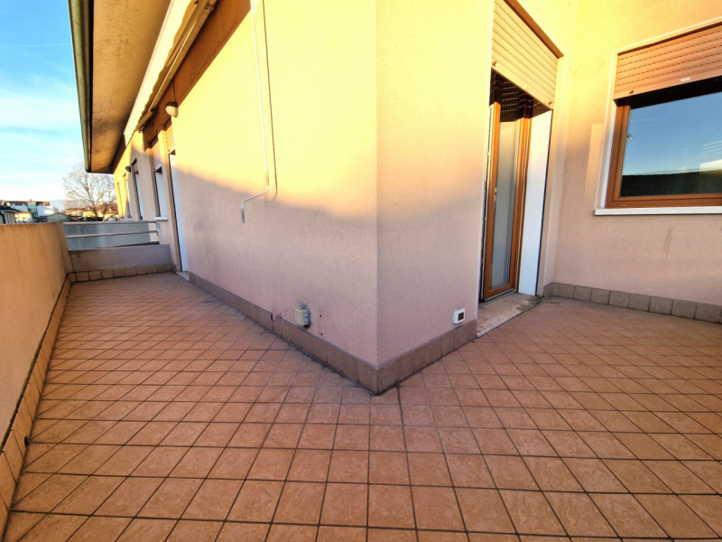 UBICAZIONE E CONTESTO

In una delle zone più ricercate e apprezzate di Vicenza, precisamente nel ...