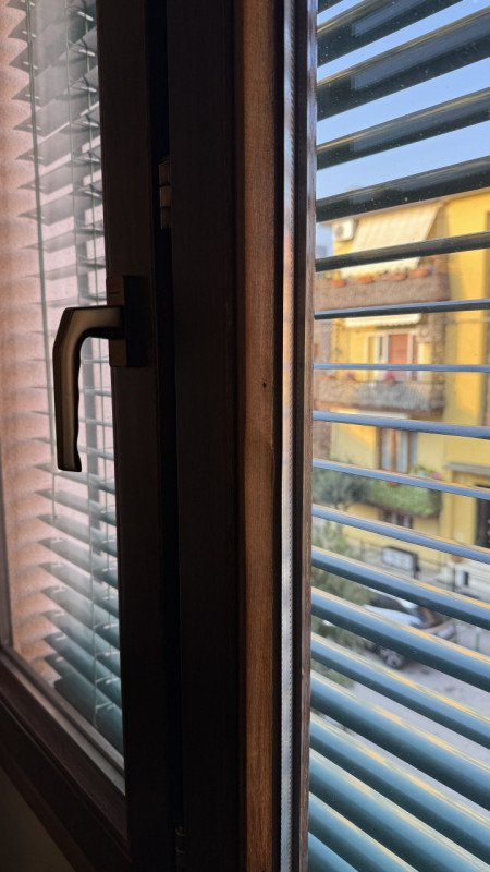 Porzione di BIFAMILARE IN ORIZZONTALE con ingresso e giardino di proprietà, all'interno del quart...