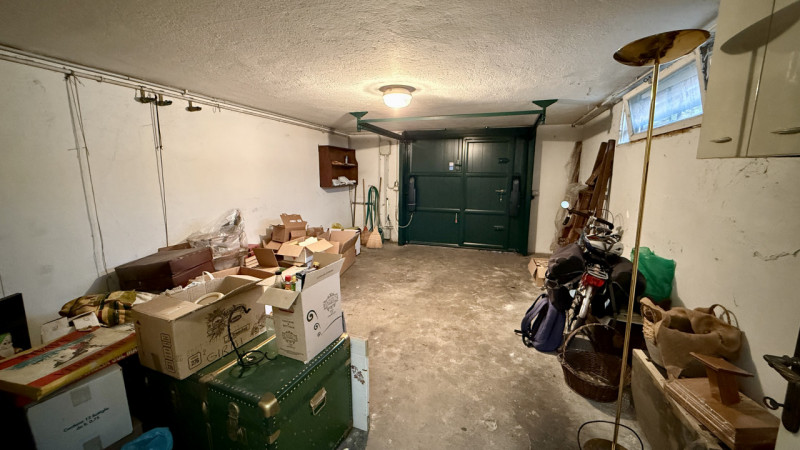 Porzione di BIFAMILARE IN ORIZZONTALE con ingresso e giardino di proprietà, all'interno del quart...