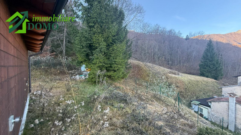 Velo D'Astico, proponiamo in vendita un deposito in legno su un lotto di 700 mq €39.000 info 0445...