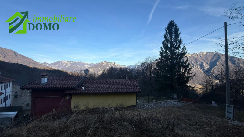 Velo D'Astico, proponiamo in vendita un deposito in legno su un lotto di 700 mq €39.000 info 0445...