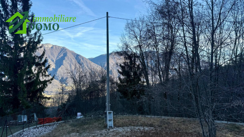 Velo D'Astico, proponiamo in vendita un deposito in legno su un lotto di 700 mq €39.000 info 0445...