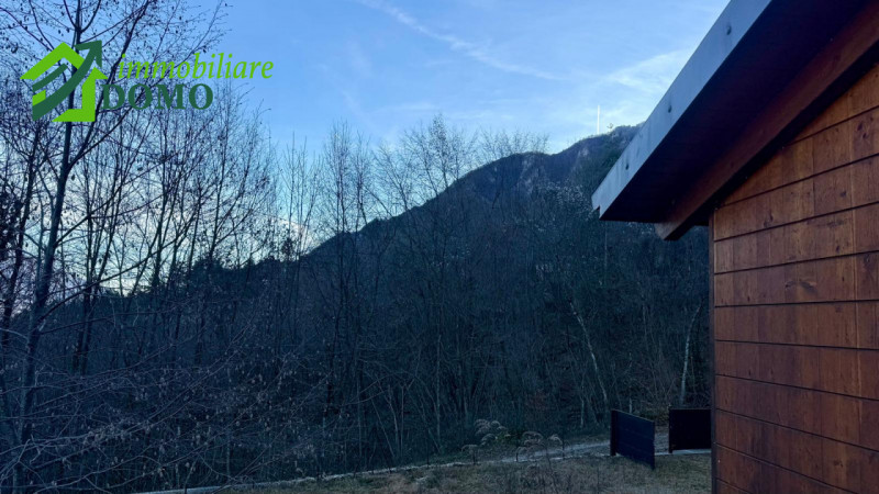 Velo D'Astico, proponiamo in vendita un deposito in legno su un lotto di 700 mq €39.000 info 0445...