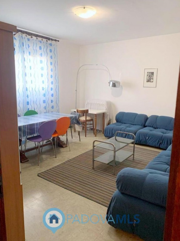 Immobile in esclusiva al Gruppo Padova MLS
PIAZZE – 2 CAMERE PER INVESTIMENTO €.265.000

Nel cuor...
