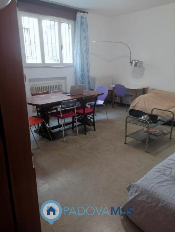 Immobile in esclusiva al Gruppo Padova MLS
PIAZZE – 2 CAMERE PER INVESTIMENTO €.265.000

Nel cuor...