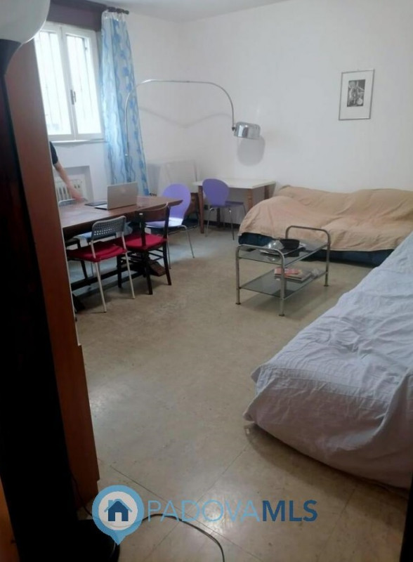 Immobile in esclusiva al Gruppo Padova MLS
PIAZZE – 2 CAMERE PER INVESTIMENTO €.265.000

Nel cuor...