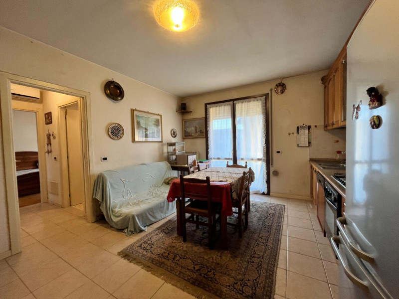 Veggiano località S. Antonio, proponiamo ottimo appartamento bilocale in pronta consegna
Grazioso...