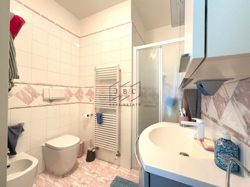 ORMELLE - (TV)
Proponiamo in esclusiva un meraviglioso attico situato al secondo piano senza asce...