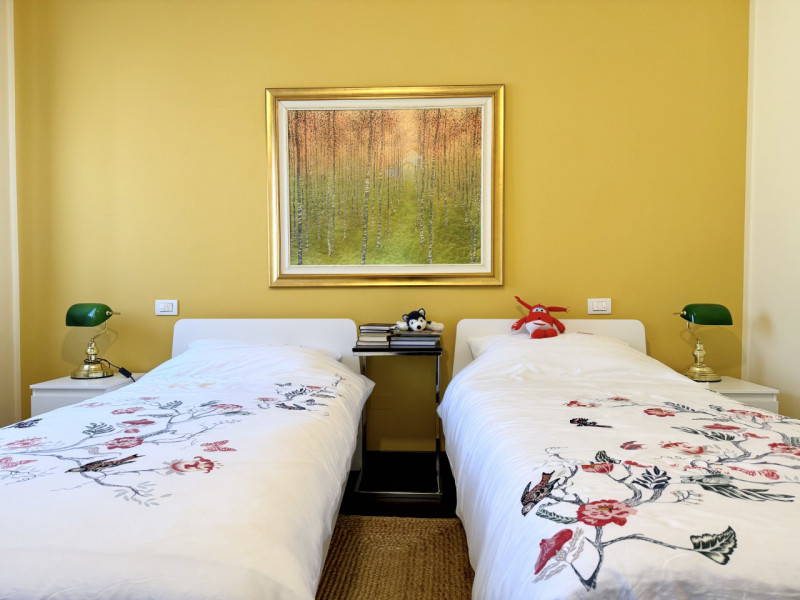 ARCELLA – Sant’Antonino: proponiamo in vendita casa singola sviluppata su due livelli.

L’accesso...