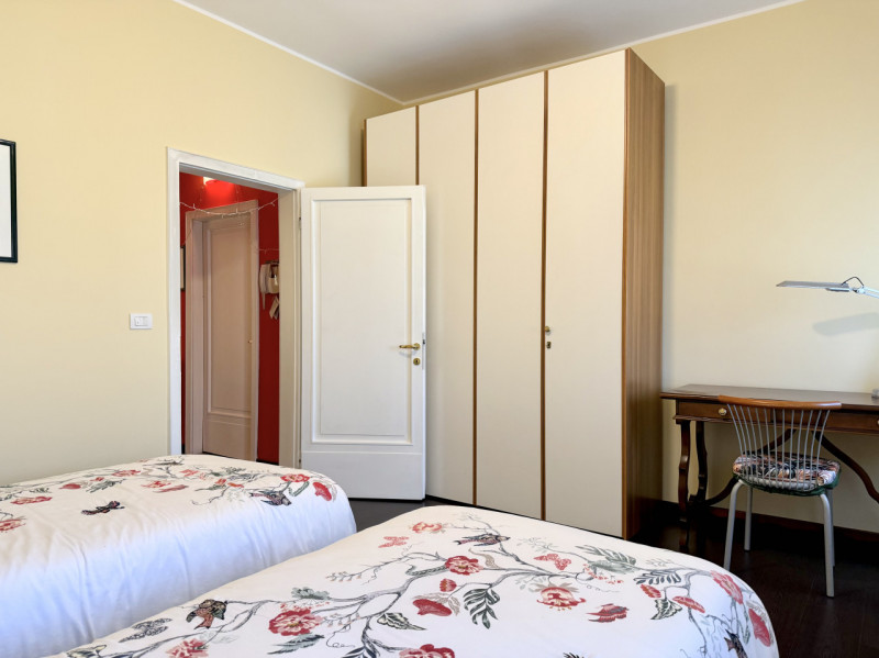 ARCELLA – Sant’Antonino: proponiamo in vendita casa singola sviluppata su due livelli.

L’accesso...