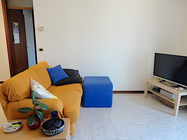 A Sarmeola, in una zona ben servita e comoda per i trasporti pubblici, è disponibile un grazioso ...