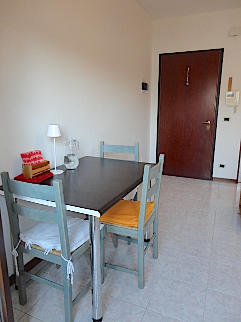 A Sarmeola, in una zona ben servita e comoda per i trasporti pubblici, è disponibile un grazioso ...