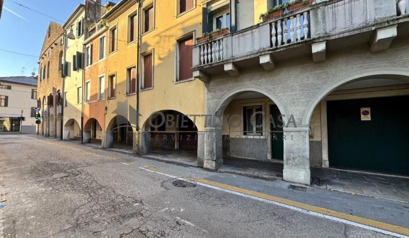 Rif. “PDC89”
Padova Centro Storico – Riviere.

Nel cuore pulsante del centro storico, questa è un...