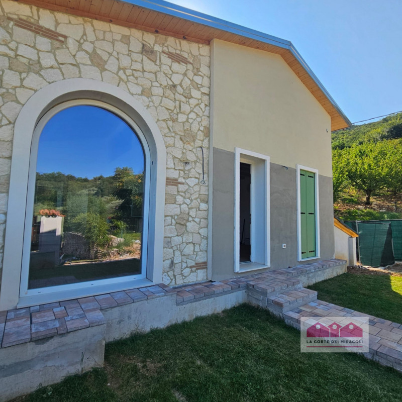 LUMIGNANO: IN PRIMA COLLINA, NUOVA BELLISSIMA CASA SINGOLA IN FASE DI FINITURA FINALE, DISPONIBIL...