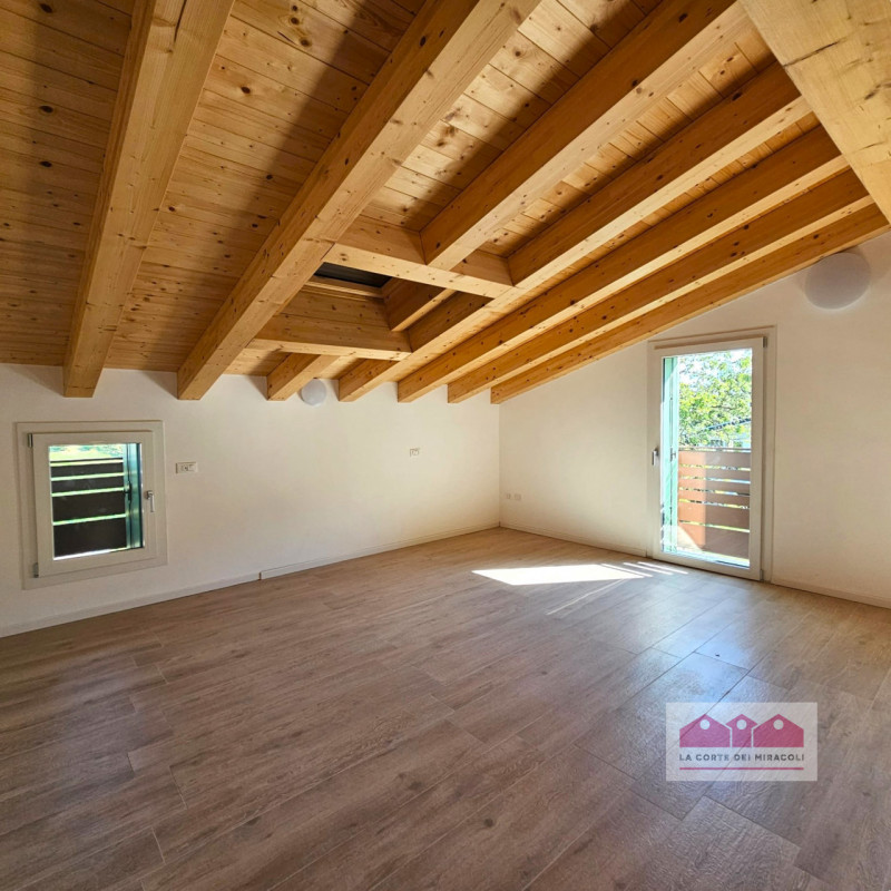 LUMIGNANO: IN PRIMA COLLINA, NUOVA BELLISSIMA CASA SINGOLA IN FASE DI FINITURA FINALE, DISPONIBIL...