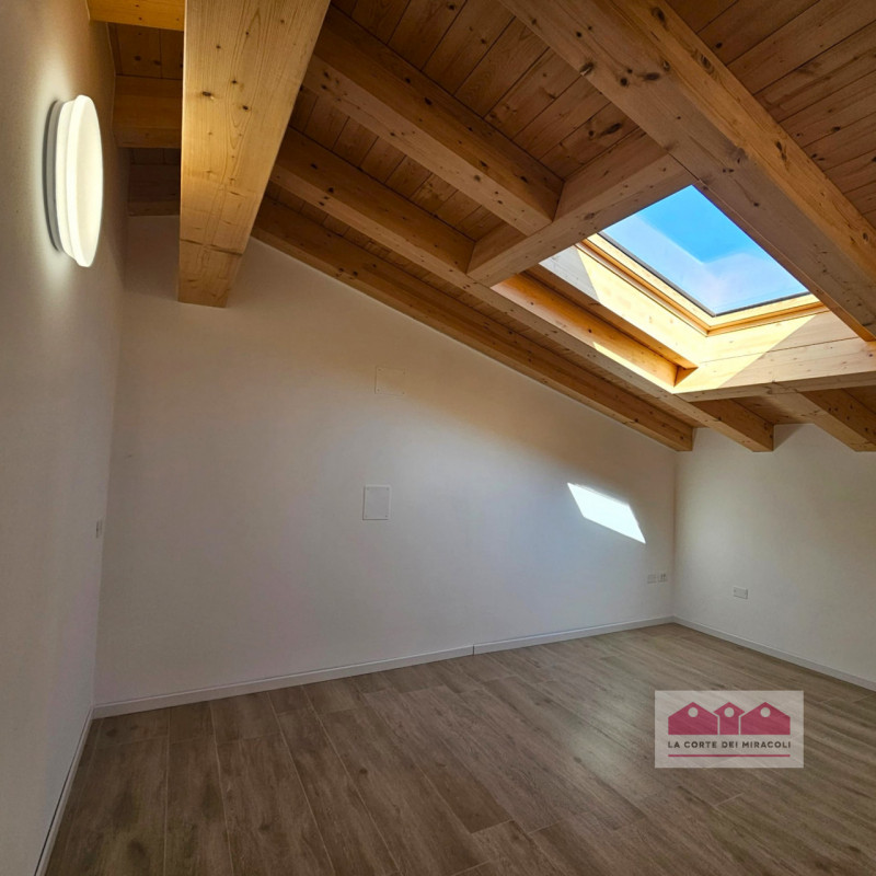 LUMIGNANO: IN PRIMA COLLINA, NUOVA BELLISSIMA CASA SINGOLA IN FASE DI FINITURA FINALE, DISPONIBIL...