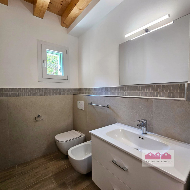 LUMIGNANO: IN PRIMA COLLINA, NUOVA BELLISSIMA CASA SINGOLA IN FASE DI FINITURA FINALE, DISPONIBIL...