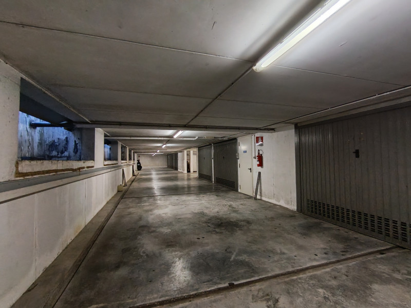 Rif. VIG229
Proponiamo in vendita un elegante appartamento duplex a Peraga di Vigonza.
L’immobile...