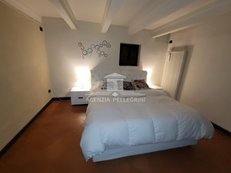 IN AFFITTO A VICENZA proponiamo delizioso appartamento arredato in  una delle zone collinari piu'...