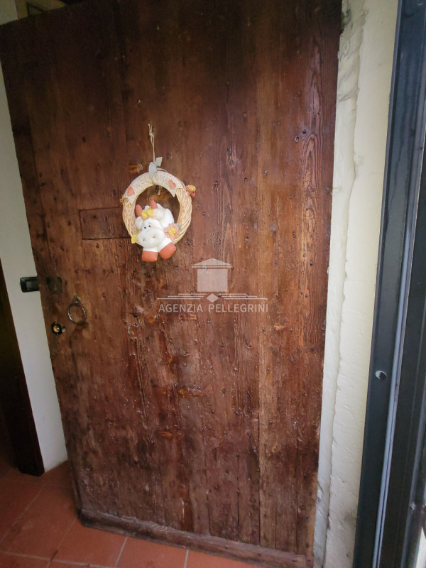 IN AFFITTO A VICENZA proponiamo delizioso appartamento arredato in  una delle zone collinari piu'...