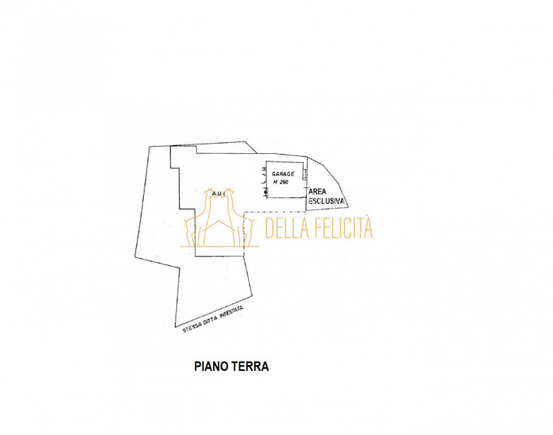 SCHIO - Tretto: Immersa nel verde, CASA A SCHIERA DI TESTA servita da giardino esclusivo e garage...