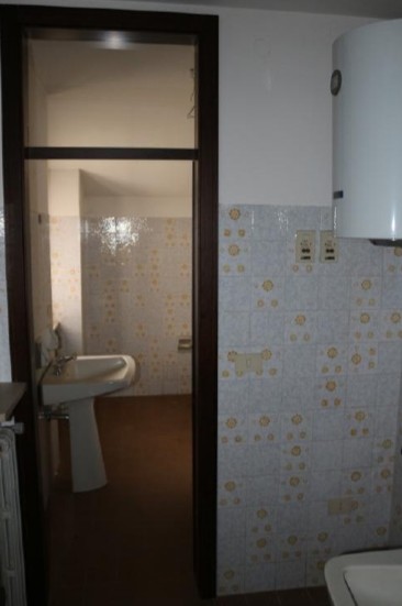 A.Q. MI40

Vendesi all'asta appartamento in data 27 gennaio 2026

Appartamento al piano secondo d...