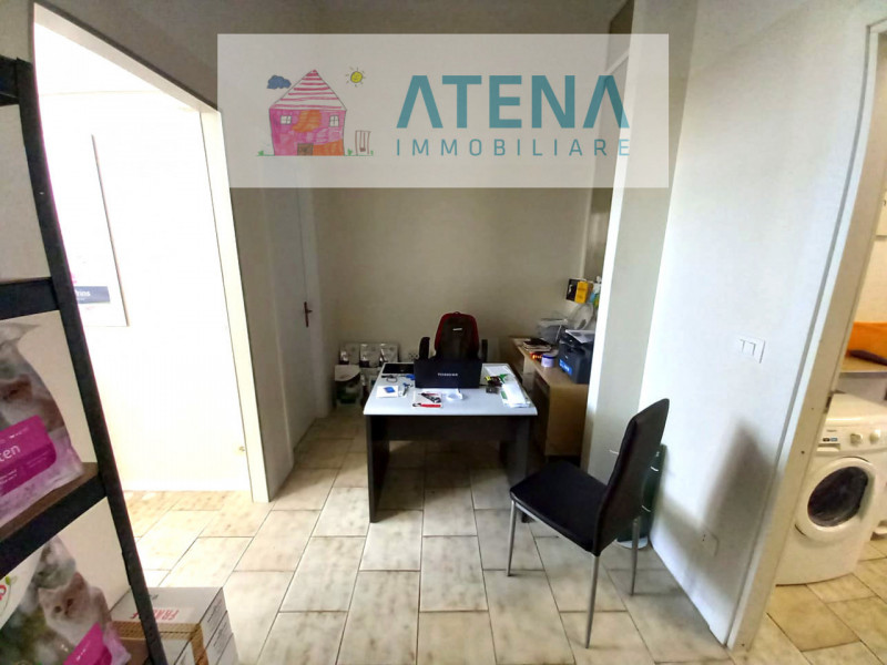 rif. 25660

MONTEGROTTO TERME

A Montegrotto, in zona centrale di frequente passaggio e con molte...