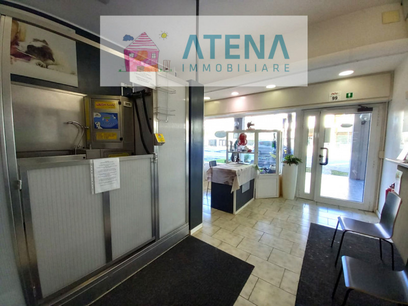 rif. 25667

MONTEGROTTO TERME

A Montegrotto, in zona centrale di frequente passaggio e con molte...