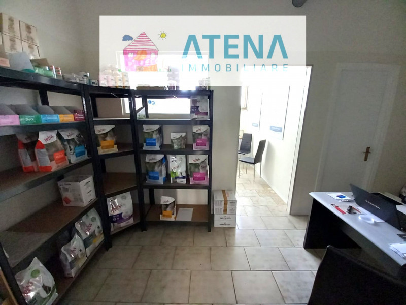 rif. 25667

MONTEGROTTO TERME

A Montegrotto, in zona centrale di frequente passaggio e con molte...