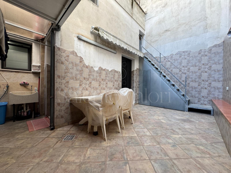 Casa singola a Parabita