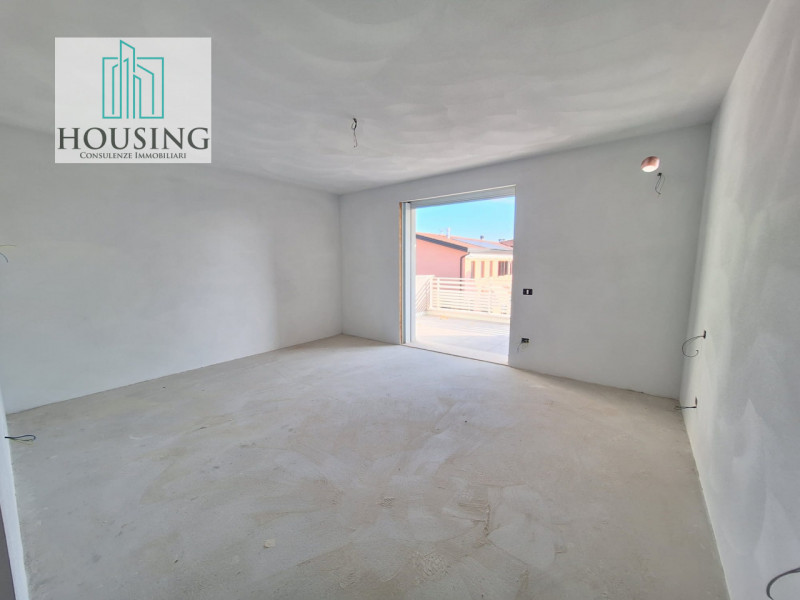 Quartiere San Lorenzo, nel Comune di Abano Terme, vi presentiamo una casa singola terratetto di 1...