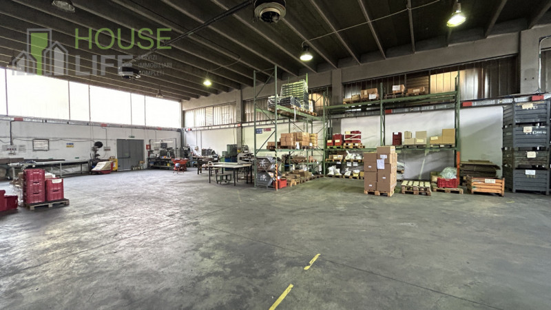 CALDOGNO: CAPANNONE INDUSTRIALE SINGOLO di mq 900 circa (500+400) H 6,00 sotto trave, con area es...