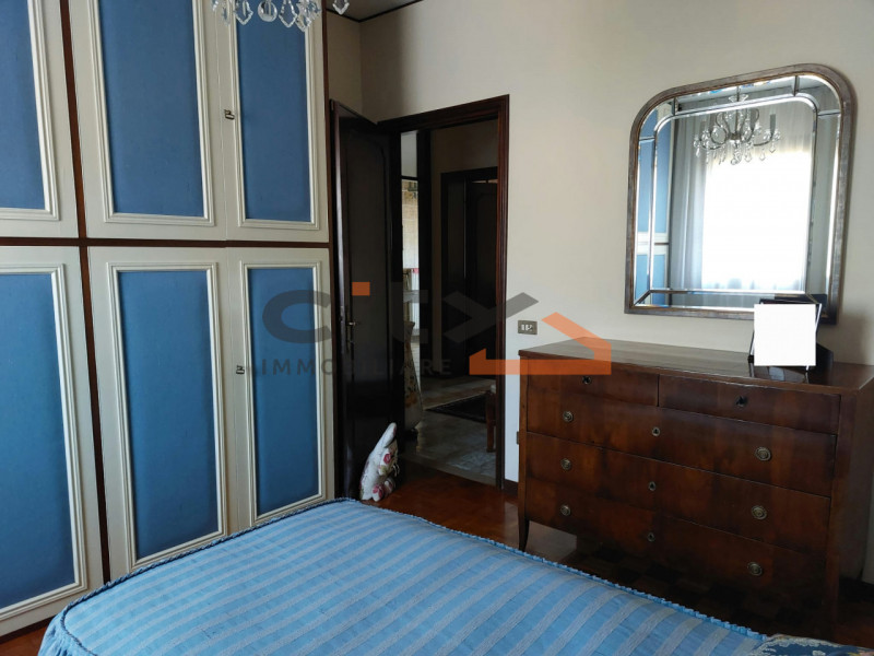 Scopri questa villa singola situata nel cuore di Pove del Grappa, un comune incantevole che offre...