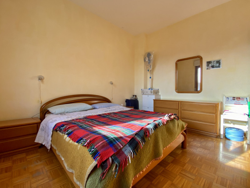 In zona Mercato Nuovo, a breve distanza dal centro storico di Vicenza e circondato dai principali...