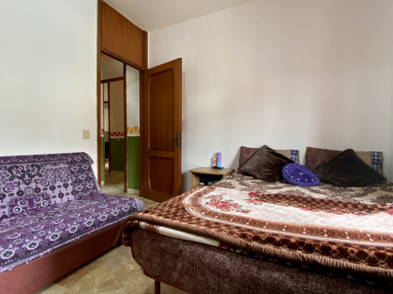 In zona San Pio a Vicenza, precisamente in Via Andrea Marani, proponiamo in vendita un appartamen...