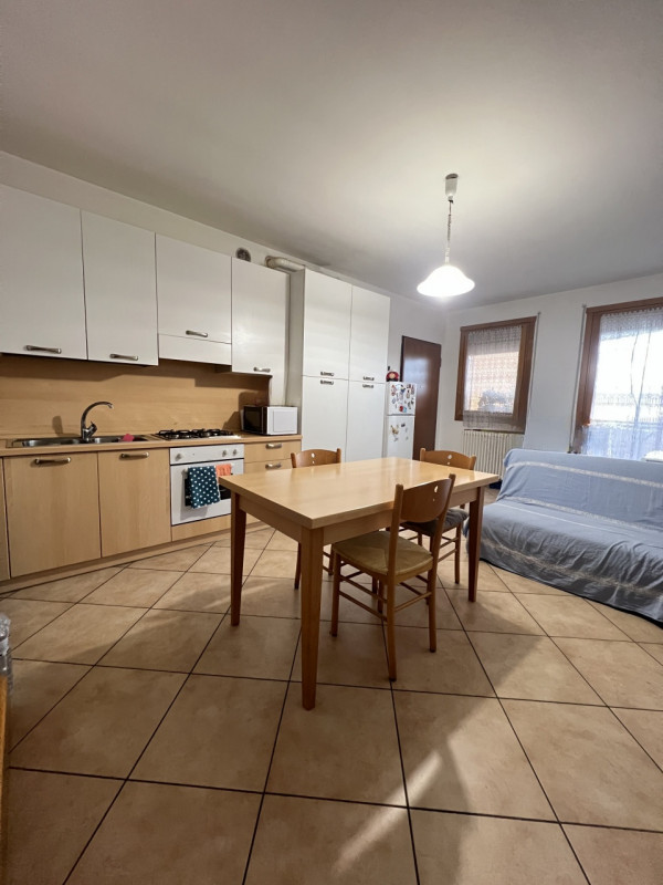 Marsango – Campo San Martino
Scopri in zona centrale, questo appartamento al primo piano di 60 mq...